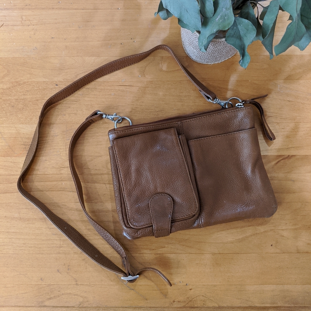 HOBO International Cognac Leather Purse w/ Strap